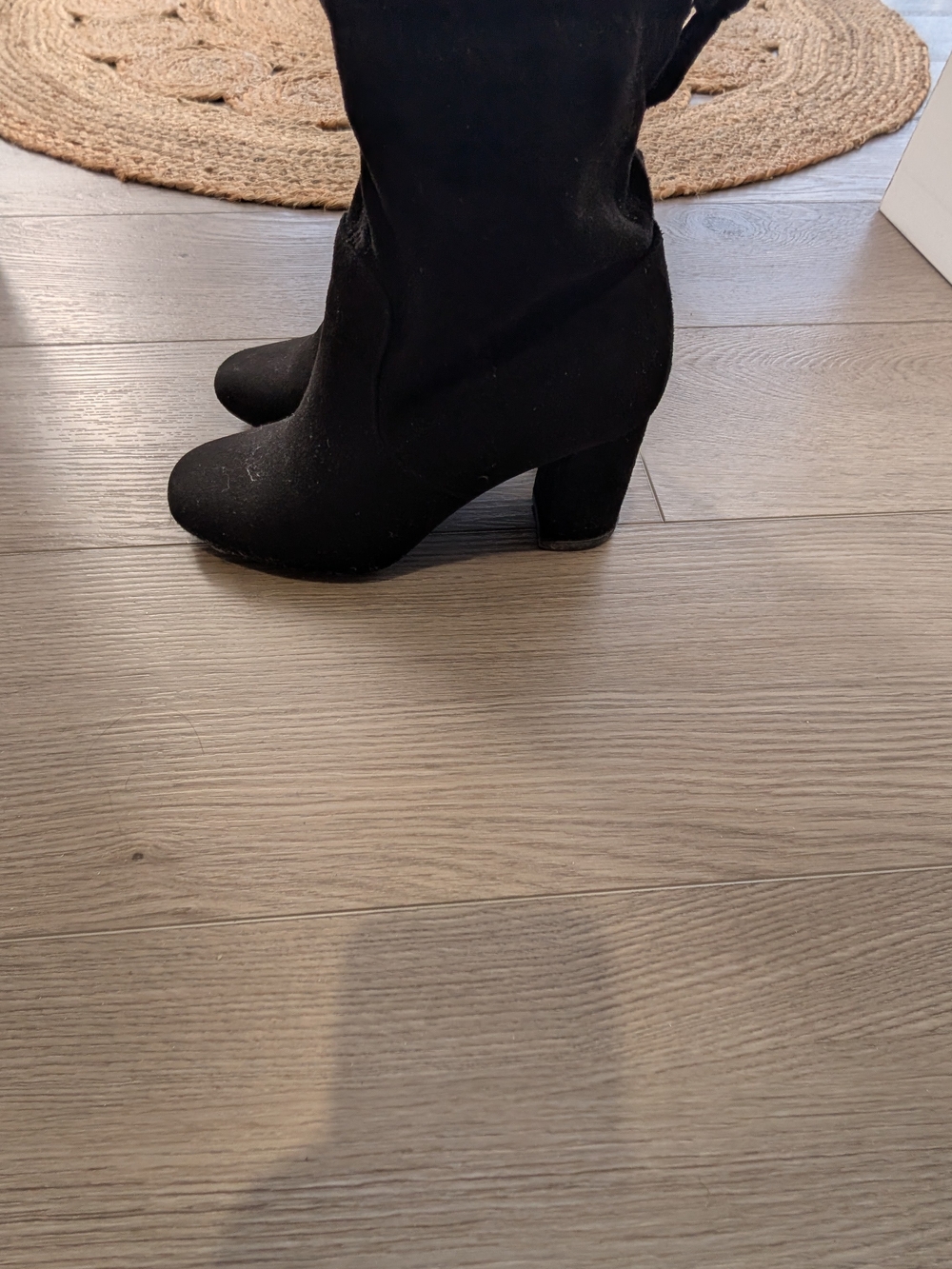Women's Black Mid-Calf Block Heel Boots